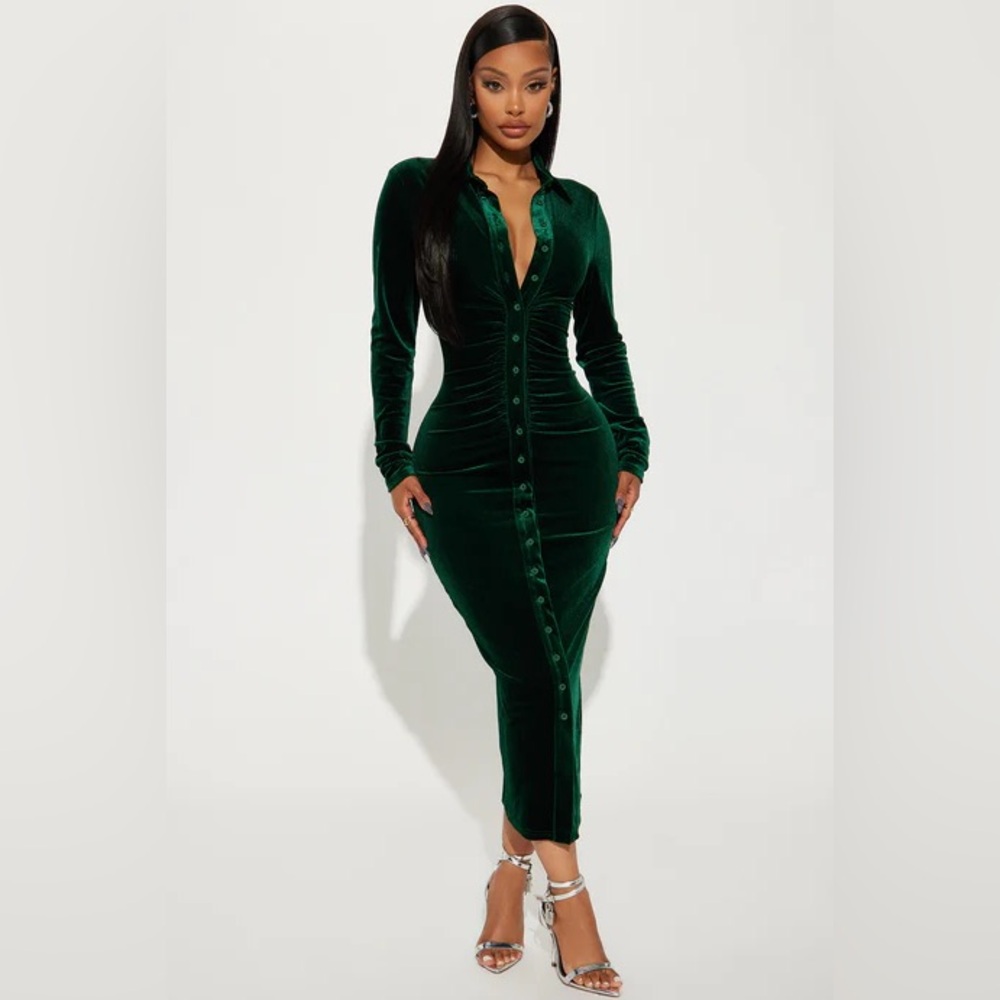 Elegant Green Velvet Dress